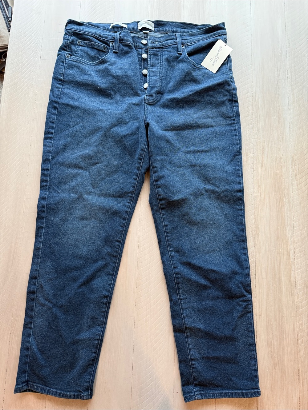Universal Thread Washed Indigo High-Rise Jeans